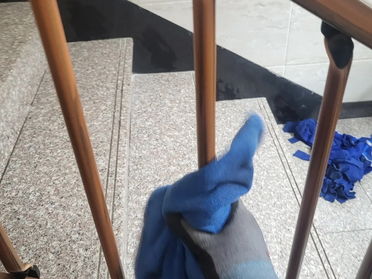 청주시 흥덕구 신촌동 건물 난간·손잡이 위생청소 사례 - 행진크린